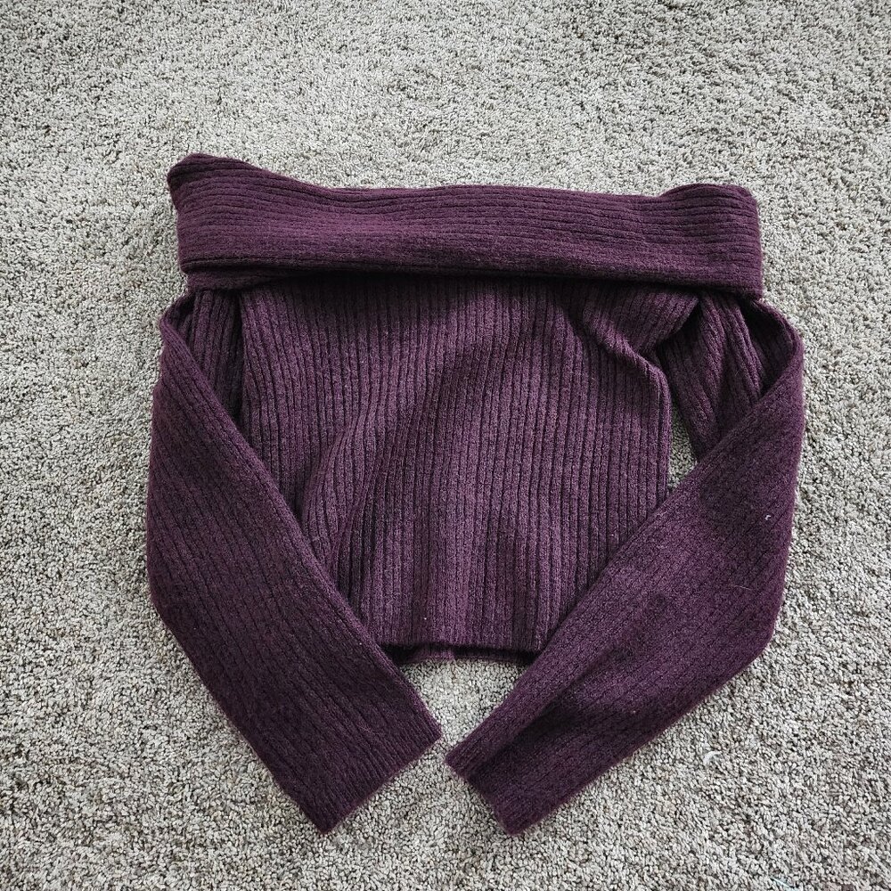 Divided Off-the-Shoulder Ribbed Sweater in Deep Plum